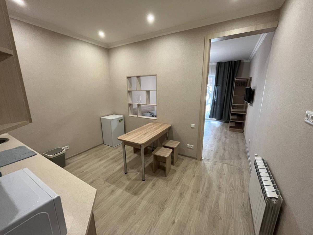 Fox Rooms 90 Mykolaiv Exterior photo