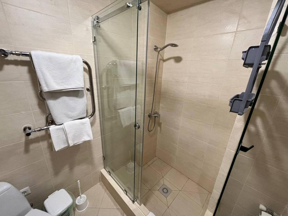Fox Rooms 90 Mykolaiv Exterior photo